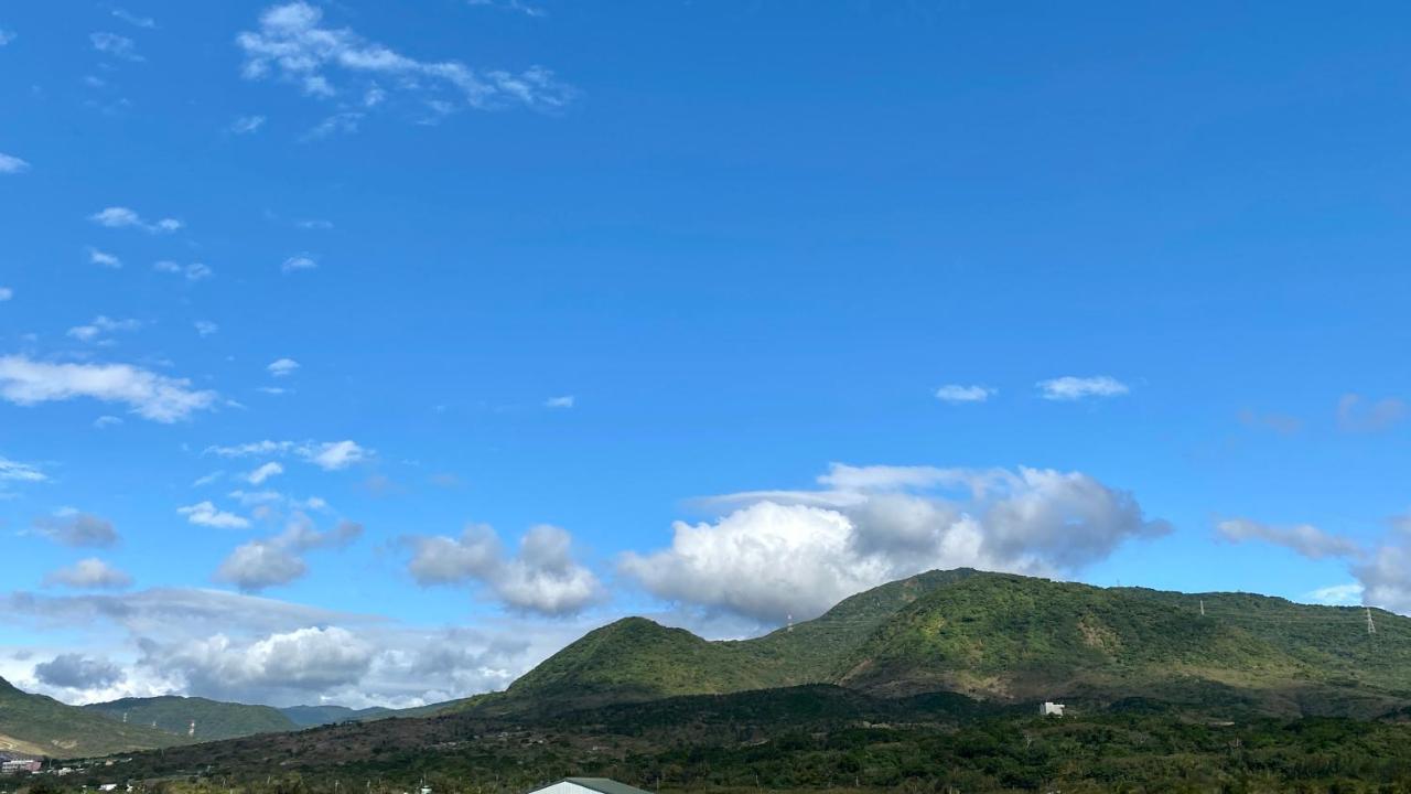 Wanghong Homestay Heng-ch'un Esterno foto