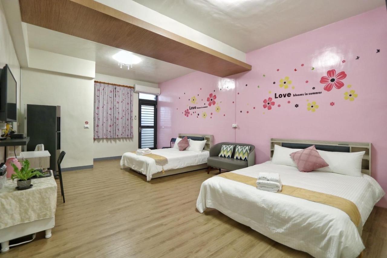 Wanghong Homestay Heng-ch'un Esterno foto
