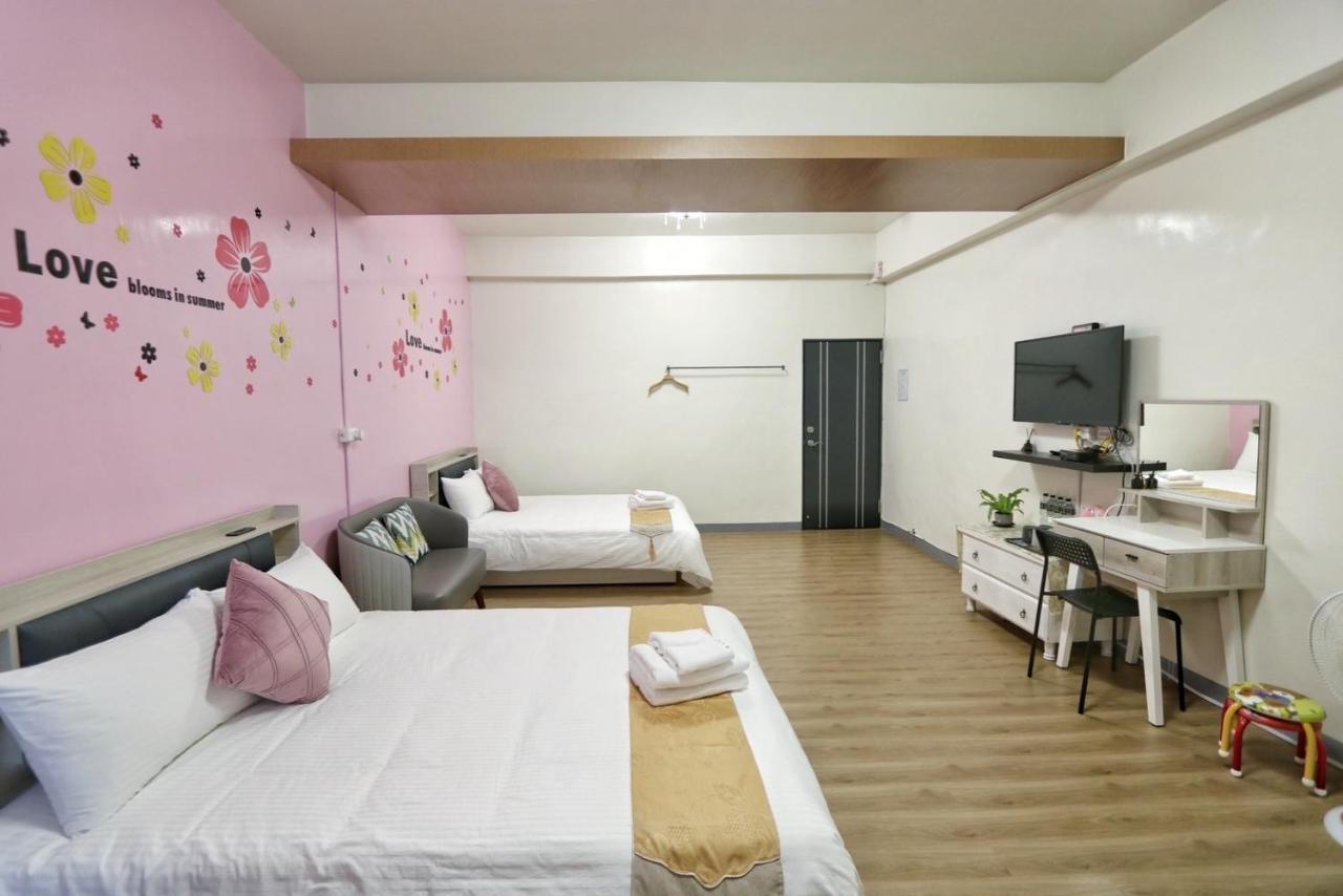 Wanghong Homestay Heng-ch'un Esterno foto